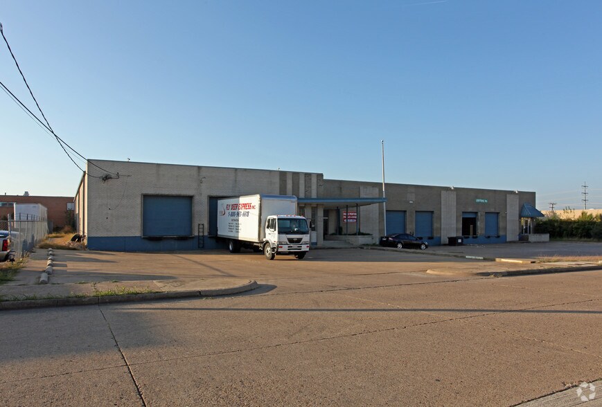 More Photos Of 2610-2616 Andjon Dr, Dallas Distribution For Lease