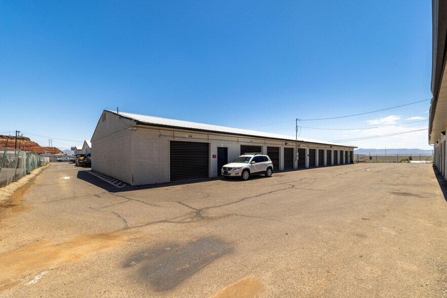 More Photos Of 511 N 1300 E, St George Warehouse For Sale