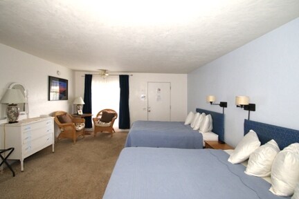 More Photos Of 940 Oregon Ave SE, Bandon Hotel For Sale