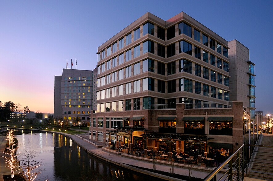 More Photos Of 21 Waterway Ave, The Woodlands Office For Lease