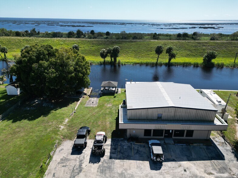 More Photos Of 238 US Highway 441 SE, Okeechobee Storefront Retail Residential For Sale