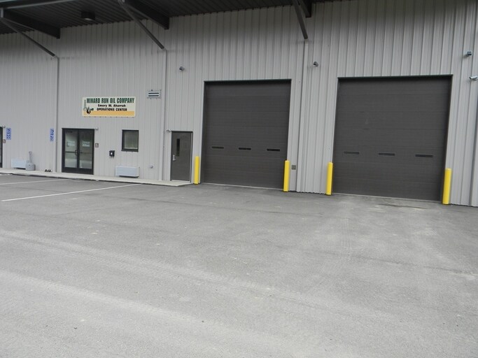 More Photos Of 212 Airport Rd, Lewis Run Warehouse For Lease