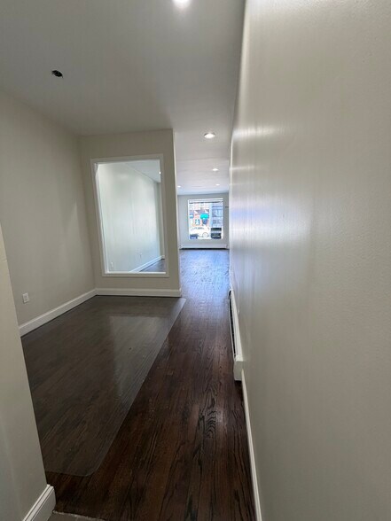 More Photos Of 2179 Steinway St, Astoria Storefront For Lease