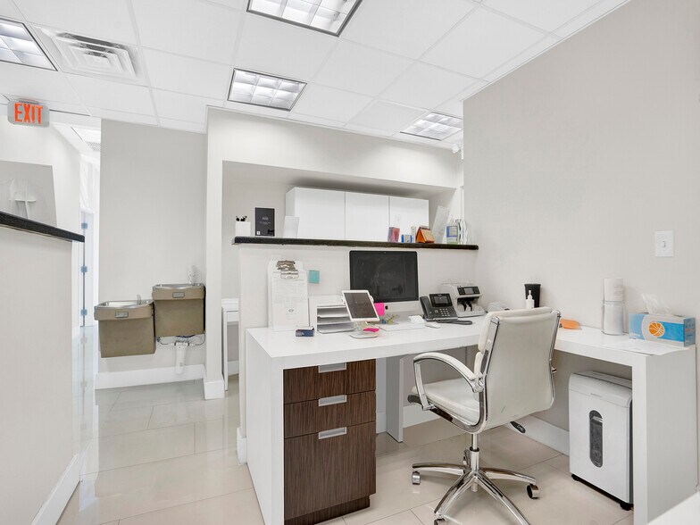 More Photos Of 1675 SW 27th Ave, Miami Medical For Sale