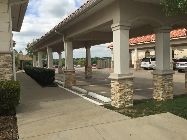 More Photos Of 1813 Golden Trail Ct, Carrollton Medical For Lease