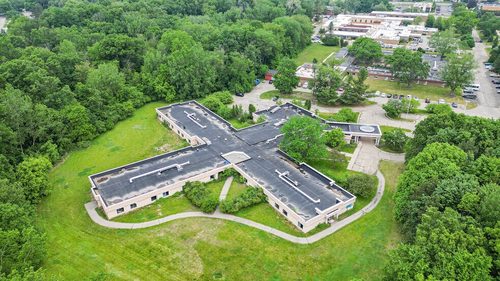 More Photos Of , Grand Rapids Unknown For Sale