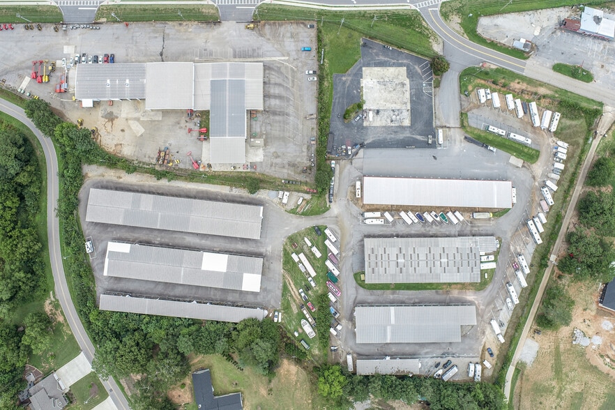 More Photos Of 5780 Holiday Rd, Buford Self Storage For Sale