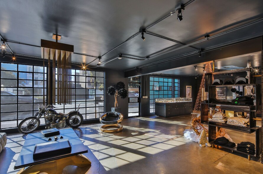 More Photos Of 2217-2219 Main St, Santa Monica Loft Creative Space For Lease