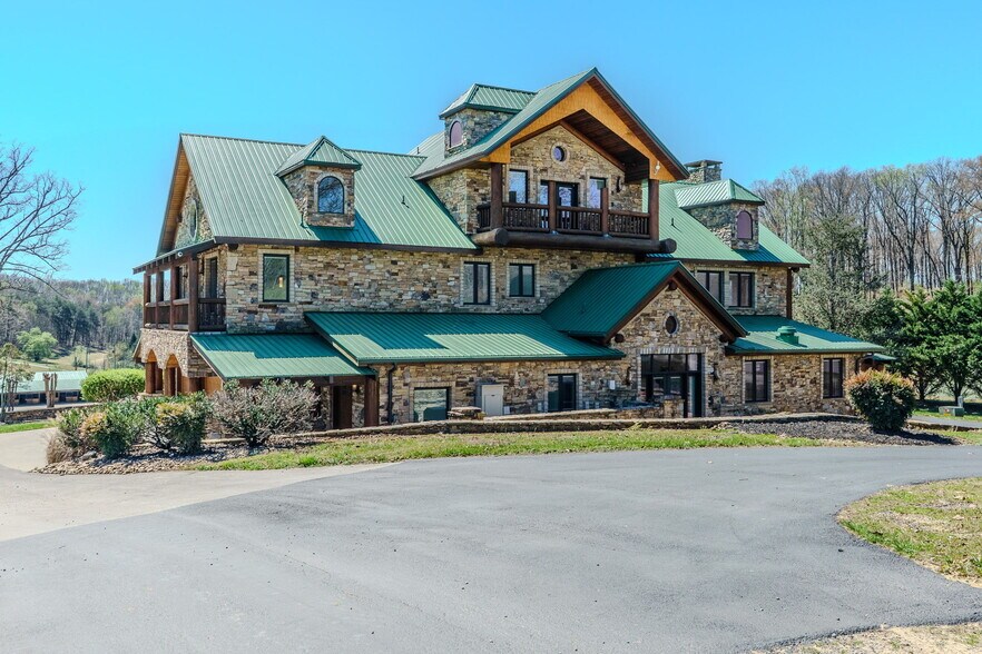 More Photos Of 6720 Erie Rd, Sweetwater Lodge Meeting Hall For Sale
