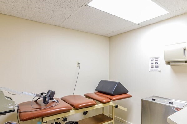 More Photos Of 33 Electric Ave, Fitchburg Medical For Lease