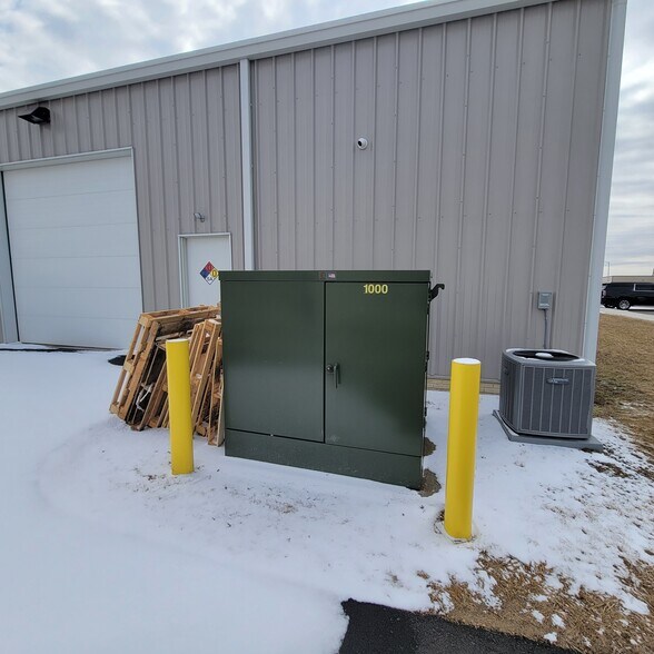 More Photos Of 515 Hammontree Dr, Morenci Industrial For Sale