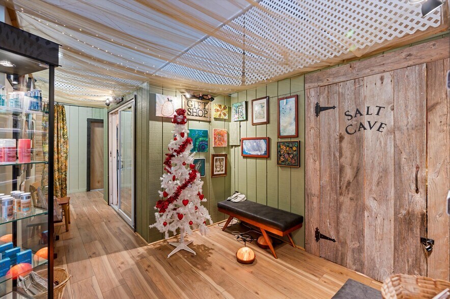 More Photos Of 3947 Route 899, Marienville Freestanding For Lease