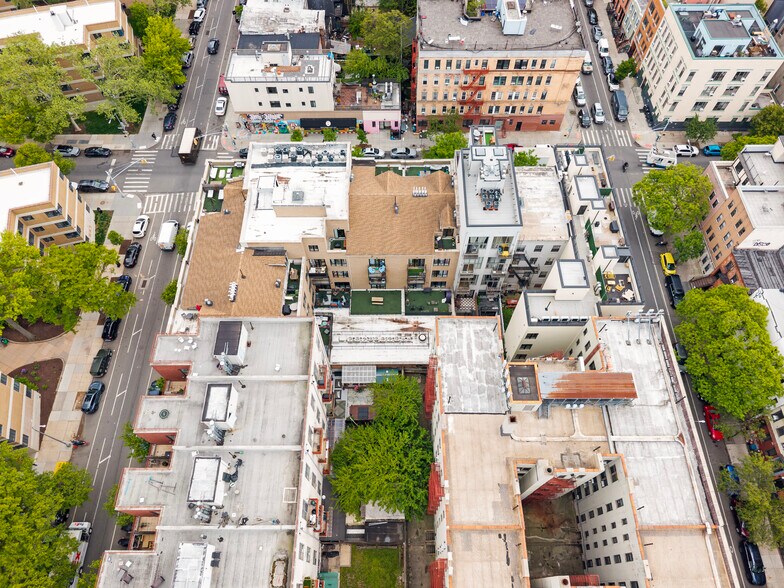 More Photos Of 180 Scholes St, Brooklyn Apartments For Sale