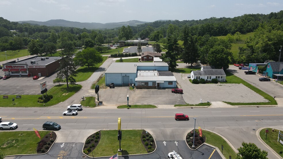 More Photos Of 1222 US HWY 50, Chillicothe Flex For Sale