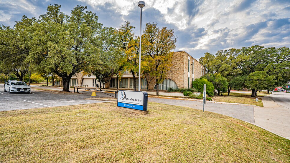 More Photos Of , Arlington Office For Sale