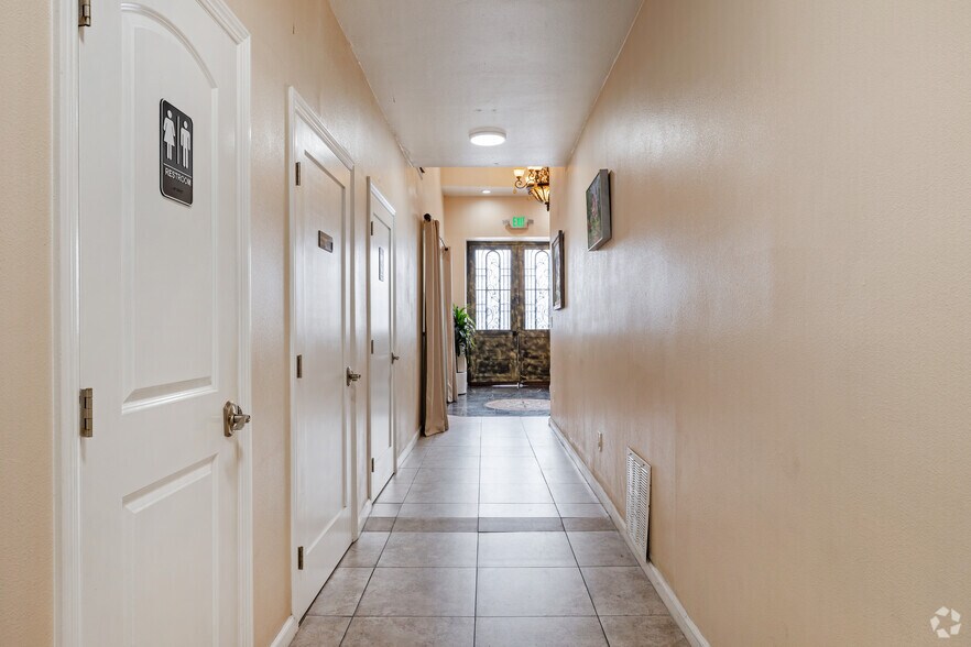 More Photos Of 4109-4117 W Pico Blvd, Los Angeles Office For Sale