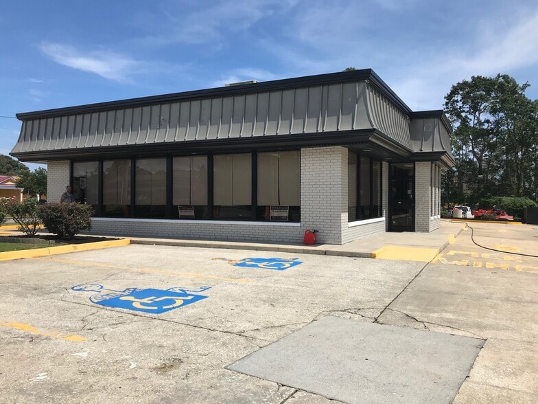 More Photos Of 2401 S Kings Hwy, Myrtle Beach Restaurant For Lease