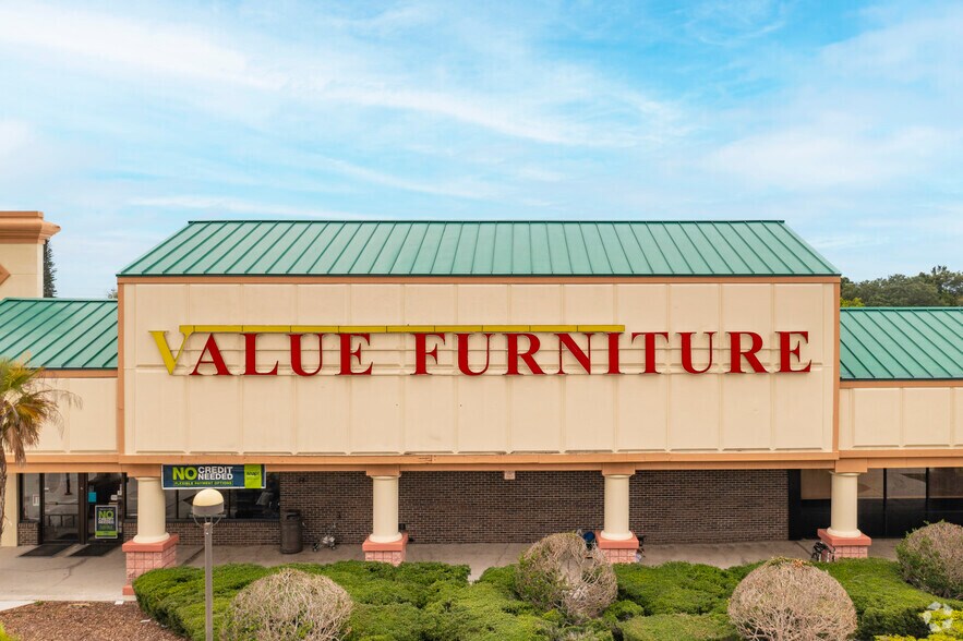 More Photos Of 5720-5838 14th St W, Bradenton Unknown For Lease