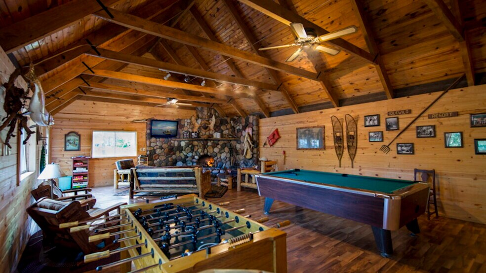 More Photos Of 10060 Gappa Rd, Kabetogama Hospitality For Sale
