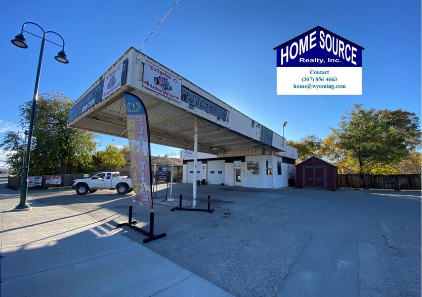 Primary Photo Of 320 N Federal Blvd, Riverton Auto Repair For Sale