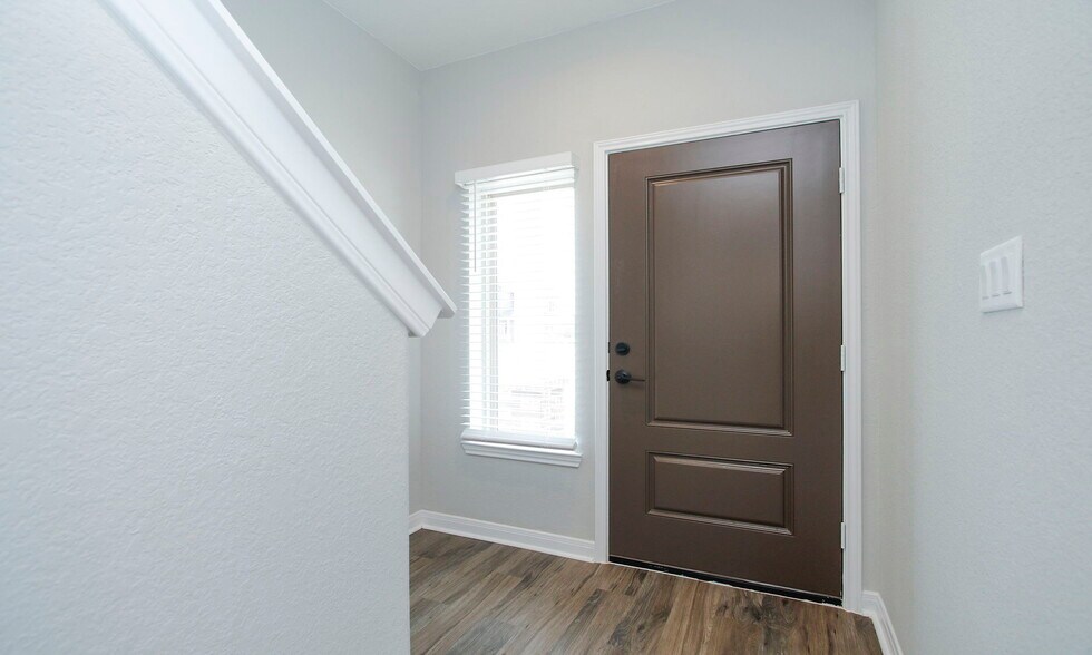 More Photos Of 14010 Longstreet rd, Willis Apartments For Sale