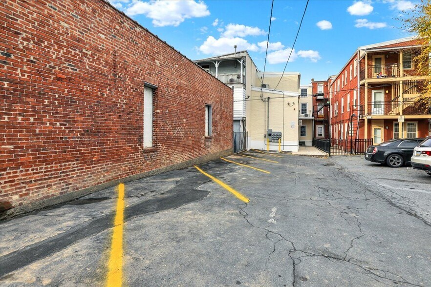 More Photos Of 241 S 5th St, Reading Apartments For Sale