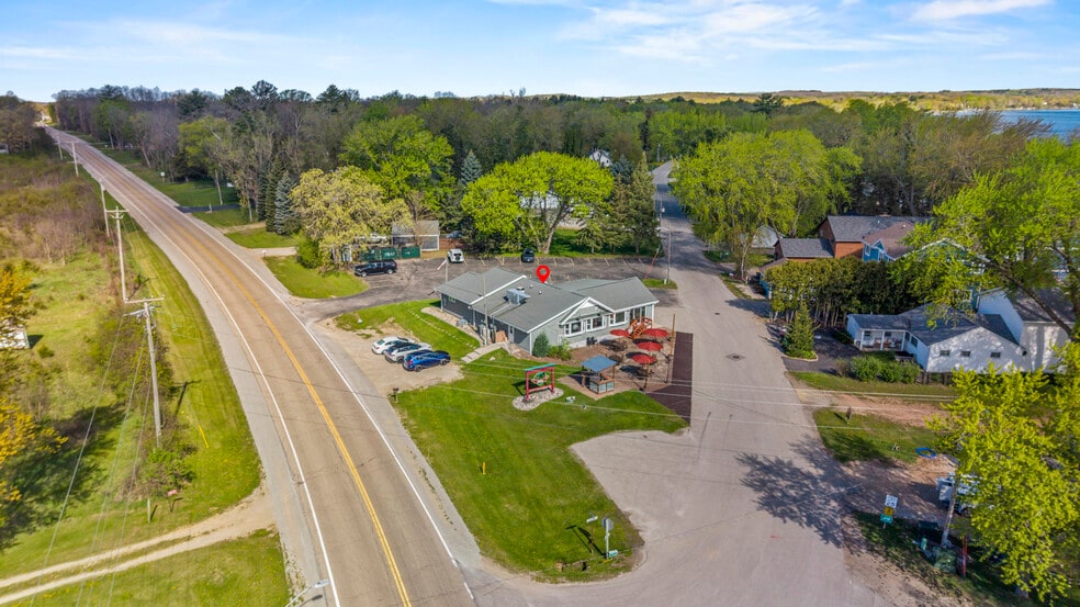 More Photos Of N4111 S Lakeshore Dr, Markesan Restaurant For Sale