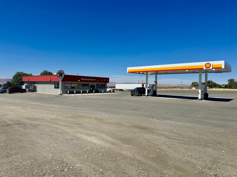 More Photos Of 24810 24810 N US-95, Orovada Service Station For Sale