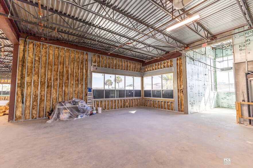 More Photos Of 5431 E State Road 44, Wildwood Medical For Lease
