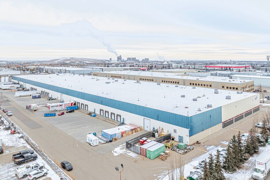 More Photos Of 17402-17420 116 Ave NW, Edmonton Warehouse For Lease