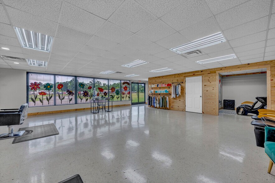 More Photos Of 38178 Us Highway 231, Ashville Freestanding For Sale