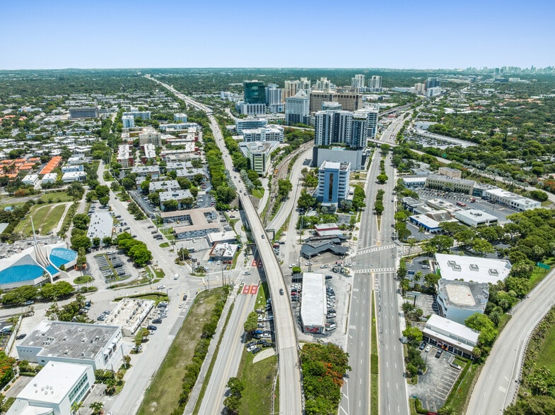 More Photos Of 9711 SW 77th Ave, Miami Freestanding For Sale