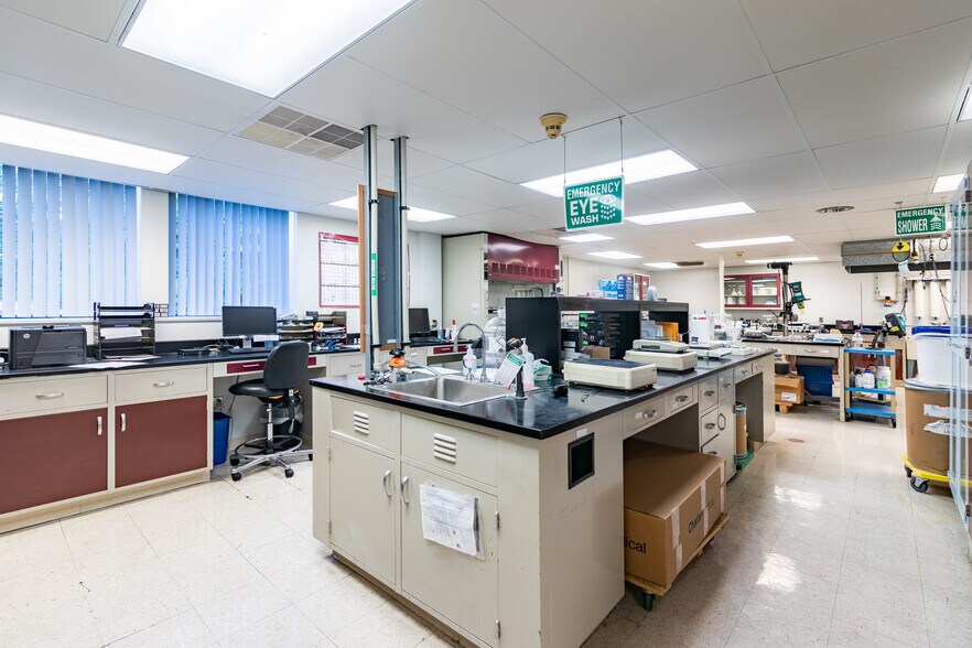 More Photos Of 1745 Eaton Ave, Bethlehem Manufacturing For Sale