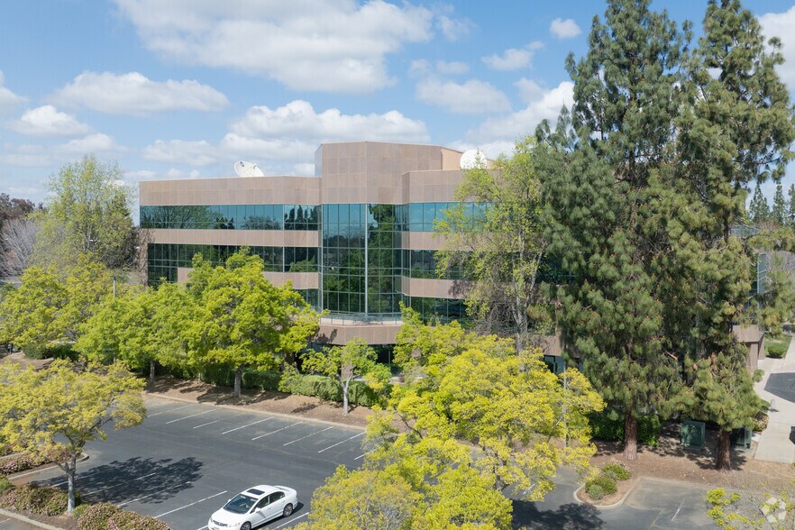More Photos Of 2882 Prospect Park Dr, Rancho Cordova Office For Lease