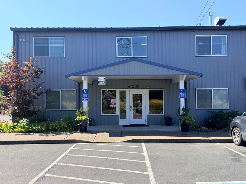 Primary Photo Of 620 Applegate St, Philomath Flex For Lease