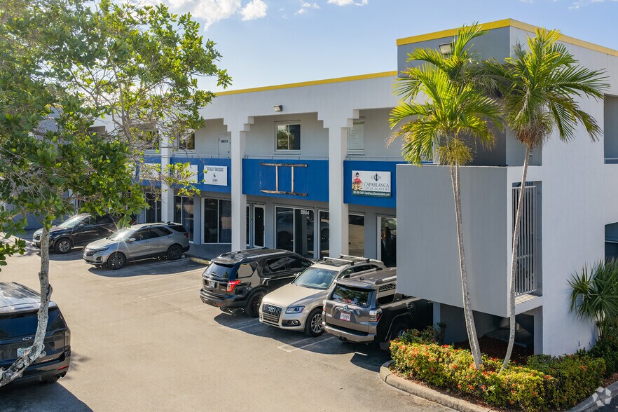 More Photos Of 8830-8872 SW 129th Ter, Miami Showroom For Lease