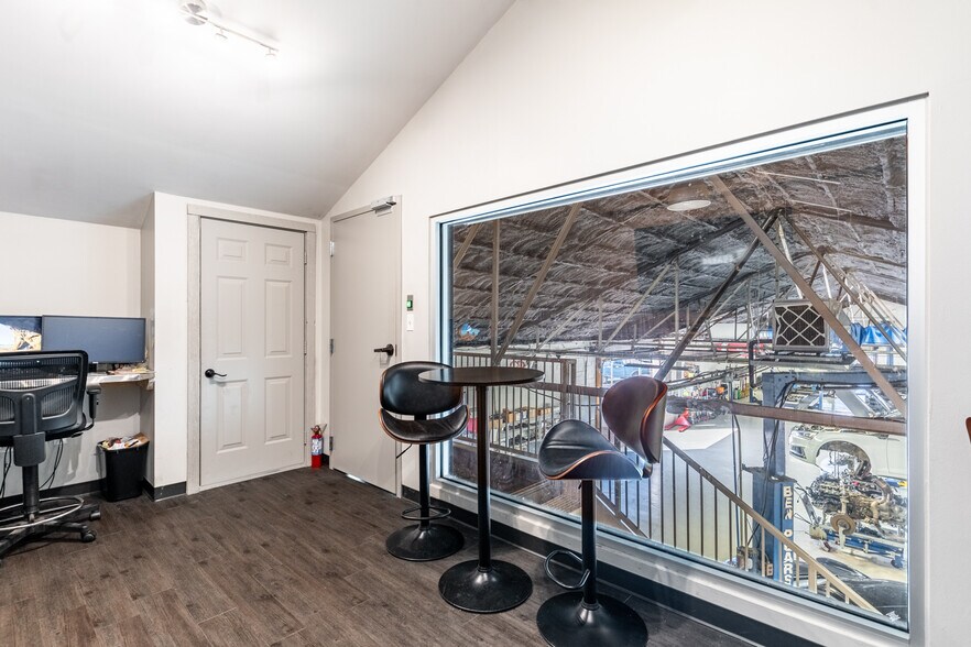 More Photos Of 425 Gum St, North Little Rock Auto Repair For Sale