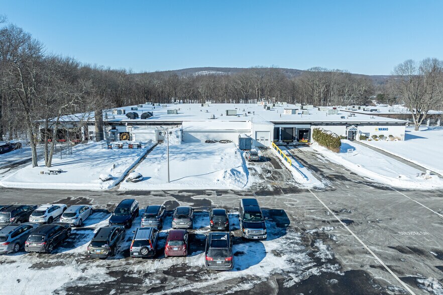 More Photos Of 150 Knotter Dr, Cheshire Manufacturing For Sale