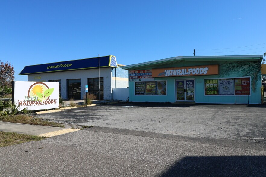Primary Photo Of 2418 US Highway 19, Holiday General Retail For Lease