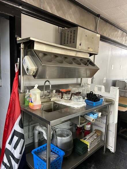 More Photos Of 3515 Main St, Exmore Storefront Retail Office For Lease