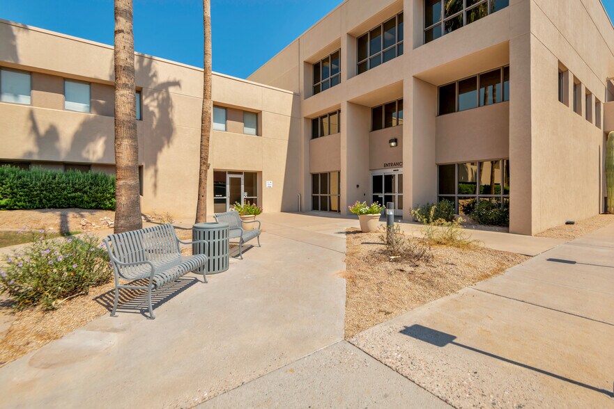 More Photos Of 10250 N 92nd St, Scottsdale Medical For Lease