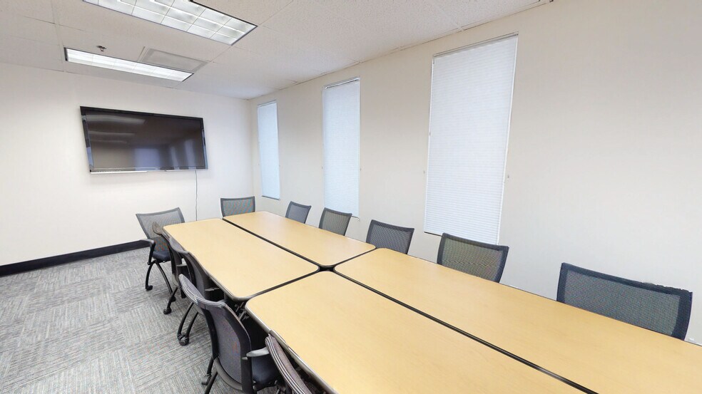 More Photos Of 1100 Alma St, Menlo Park Office For Lease