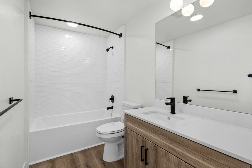 More Photos Of 3943 Oregon St, San Diego Apartments For Sale