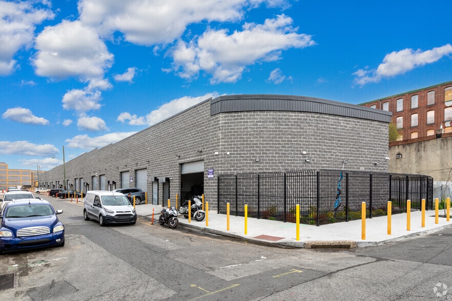 More Photos Of 3001-73 Ormes St, Philadelphia Industrial For Lease