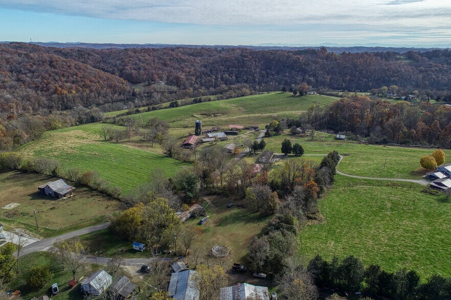 More Photos Of 311 Ross Cemetery Rd, Rocky Top Land For Sale