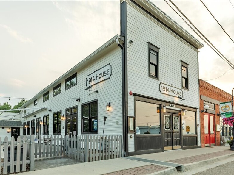 Primary Photo Of 121 E 2nd Ave, Niwot Storefront Retail Office For Sale