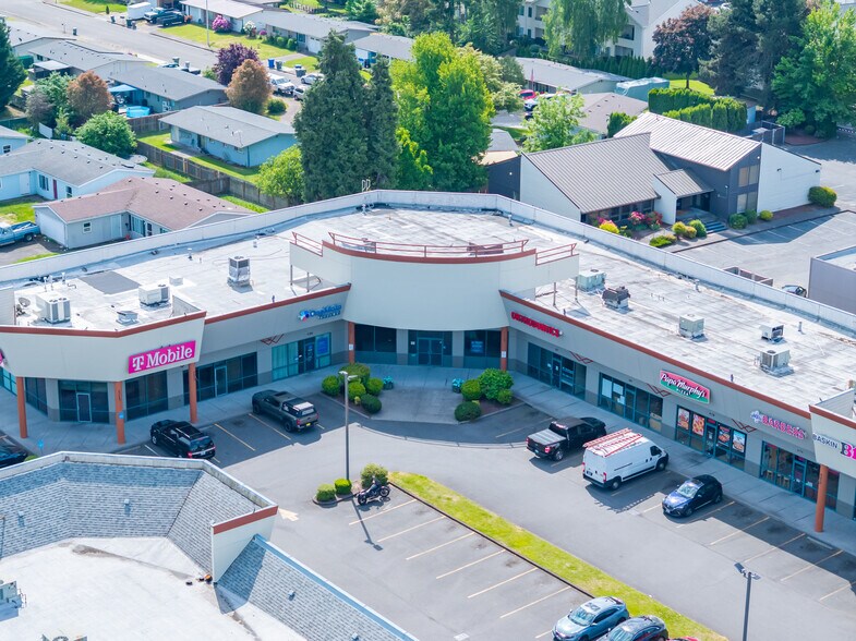More Photos Of 484-486 Lancaster Dr NE, Salem Unknown For Lease