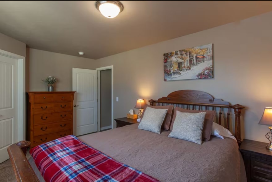 More Photos Of 1460 Main St, Grand Junction Multifamily For Sale