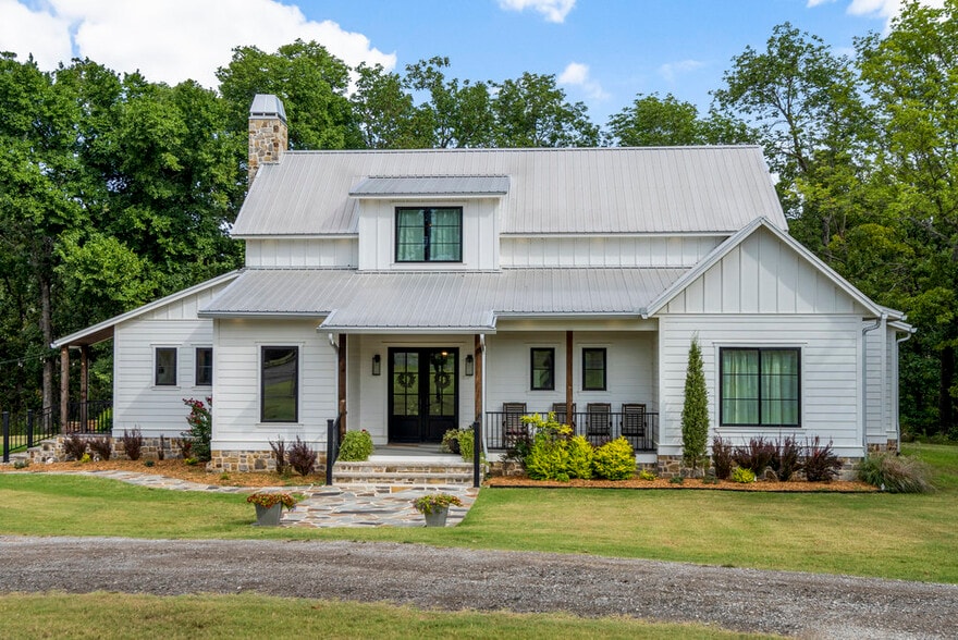 More Photos Of 19501 W 41st St, Sand Springs Specialty For Sale