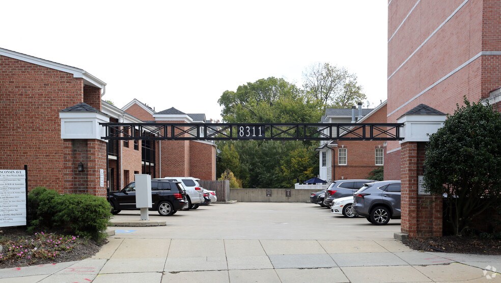 More Photos Of 8311 Wisconsin Ave, Bethesda Medical For Sale